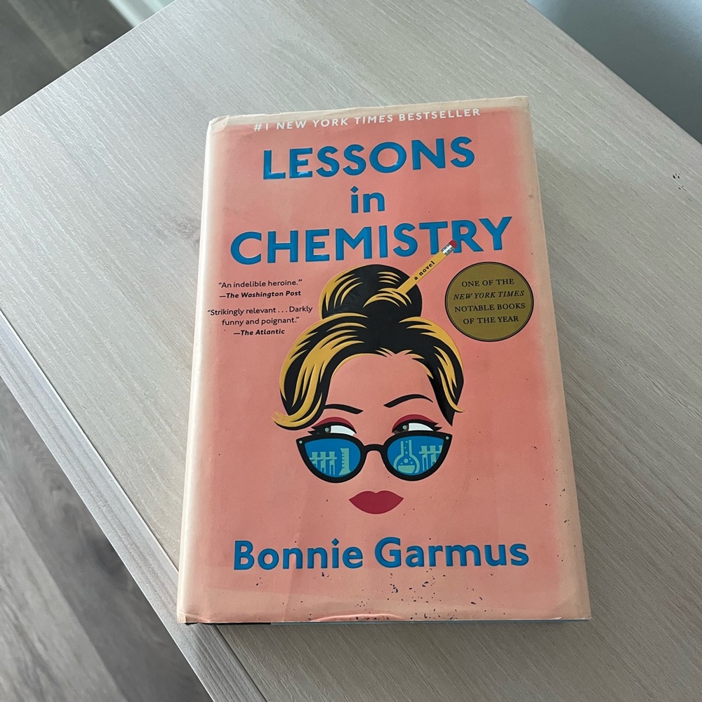 Lessons in Chemistry by - Pink Hardcover